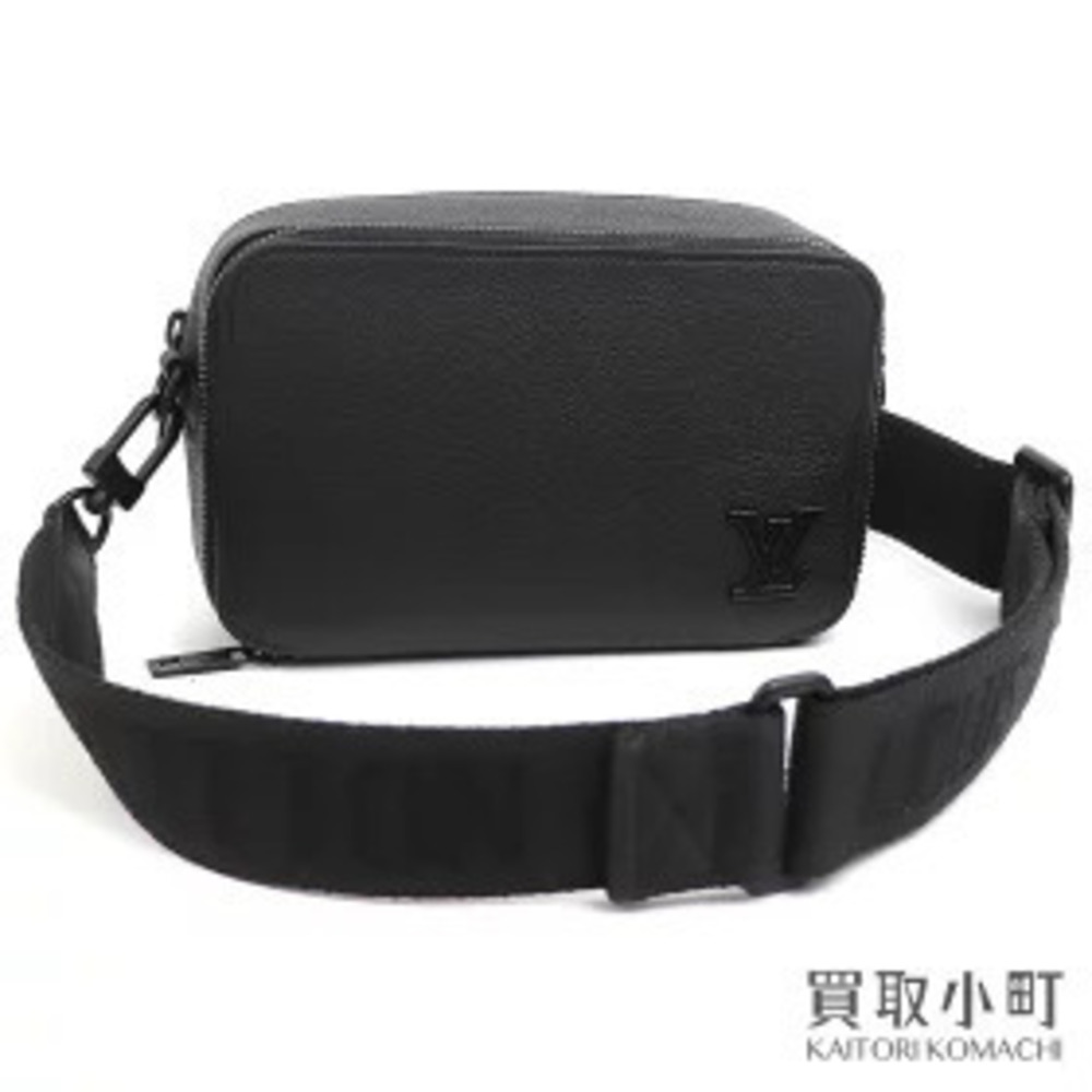 Louis Vuitton Alpha Wearable Wallet Calf Leather Black Bag Body Crossbody LV